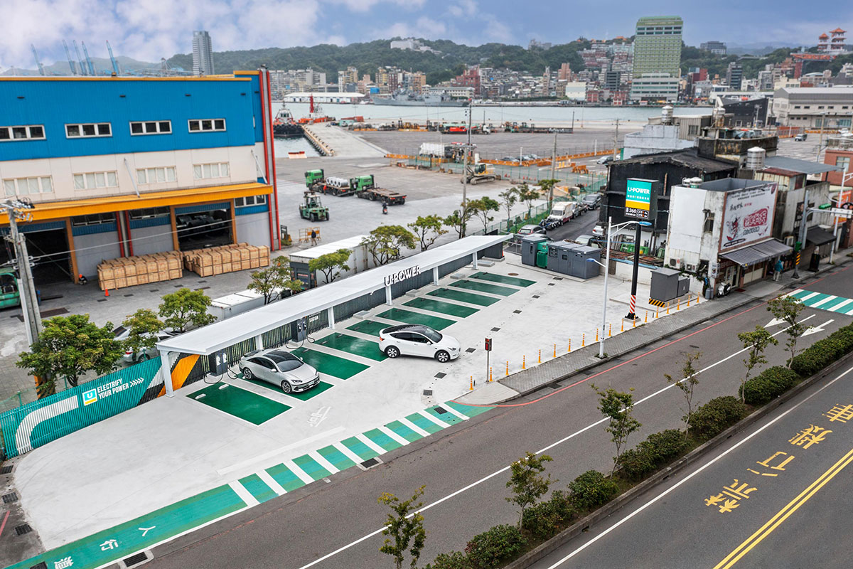 U-POWER基隆中山站正式開幕啟用,是第一座在基隆市的360kW超高速充電站解鎖當地充電需求。